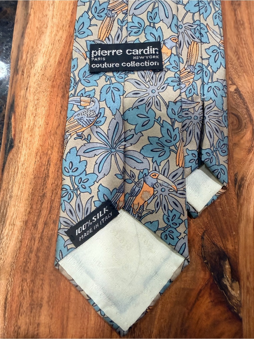 Vintage Pierre Cardin 100% Silk Necktie - Picture 3 of 6